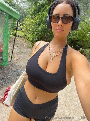 Original 959 px/ 1280 px