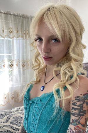 Original 2000 px/ 3000 px