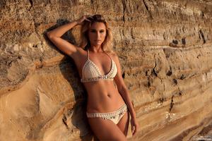 Original 4000 px/ 2668 px