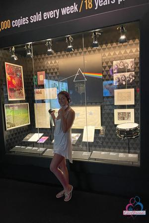 Original 2000 px/ 3000 px