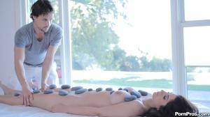 Original 1500 px/ 843 px