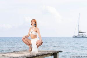 Original 1600 px/ 1067 px