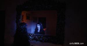 Original 4096 px/ 2160 px