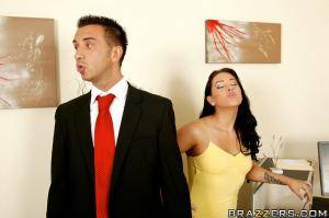 Original 900 px/ 599 px