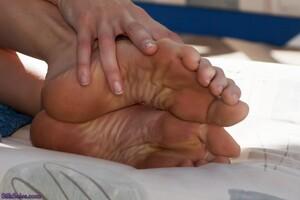 Original 1600 px/ 1067 px