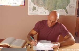 Original 900 px/ 590 px