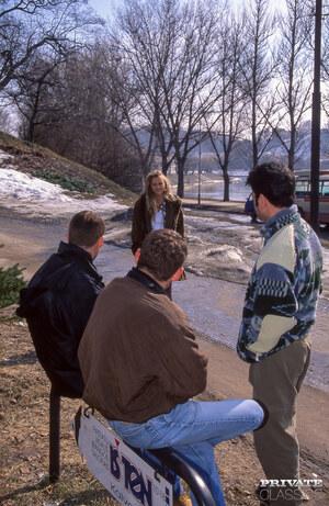 Original 2081 px/ 3200 px