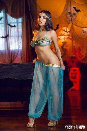 Original 3744 px/ 5616 px