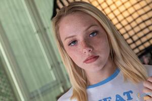 Original 3000 px/ 2000 px