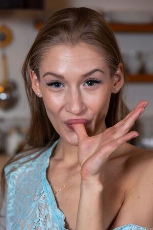 Original 3840 px/ 5760 px