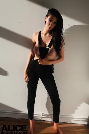 Original 749 px/ 1123 px