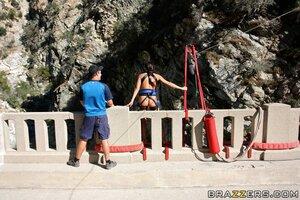 Original 900 px/ 600 px