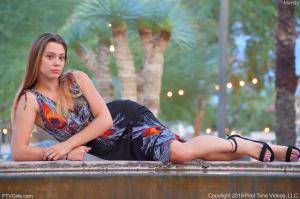 Original 1280 px/ 852 px