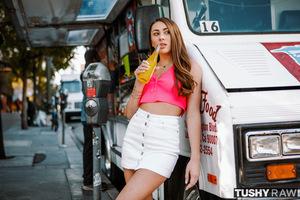 Original 3000 px/ 2000 px