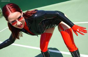 Original 1600 px/ 1042 px