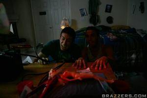 Original 900 px/ 600 px