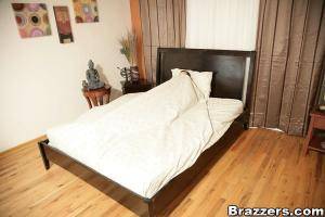 Original 900 px/ 600 px