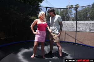 Original 2500 px/ 1667 px