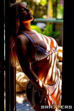 Original 2000 px/ 3000 px