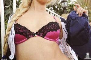 Original 1600 px/ 1064 px