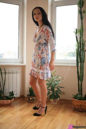 Original 854 px/ 1280 px