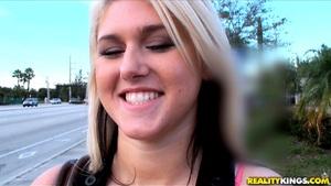 Original 3840 px/ 2160 px