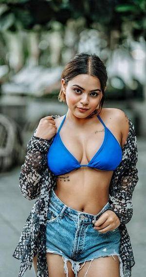 Original 424 px/ 800 px