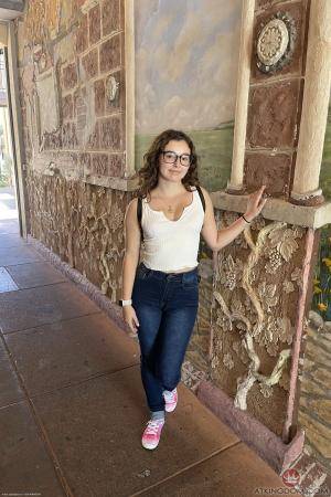 Original 2000 px/ 3000 px