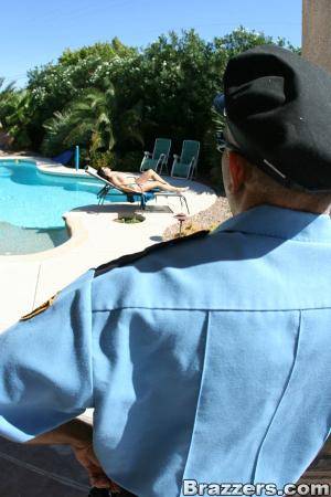 Original 600 px/ 900 px