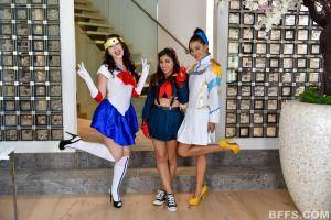 Original 900 px/ 601 px