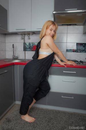 Original 2000 px/ 3000 px