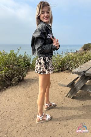 Original 2000 px/ 3000 px