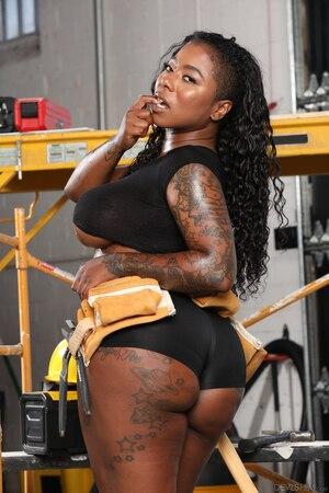 Original 1280 px/ 1920 px