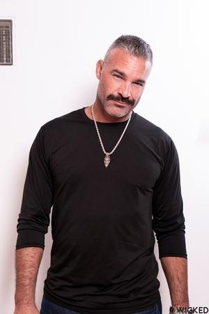 Original 1280 px/ 1920 px