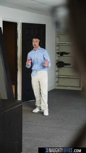 Original 1406 px/ 2500 px