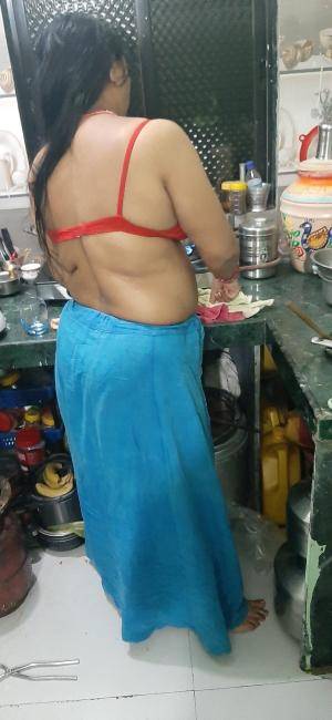 Original 945 px/ 2048 px