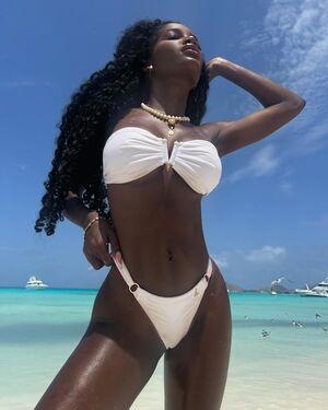 Original 1080 px/ 1350 px