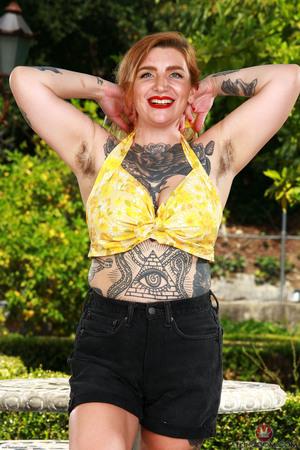 Original 2000 px/ 3000 px