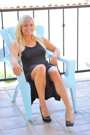 Original 1064 px/ 1600 px