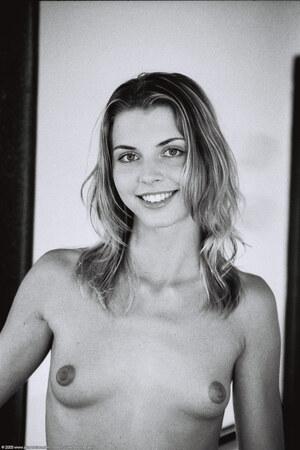 Original 1023 px/ 1536 px