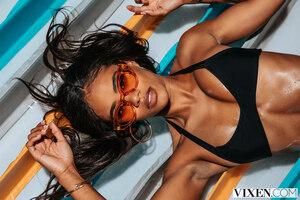 Original 3000 px/ 2000 px