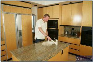 Original 850 px/ 571 px