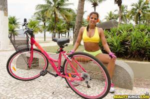 Original 3840 px/ 2542 px