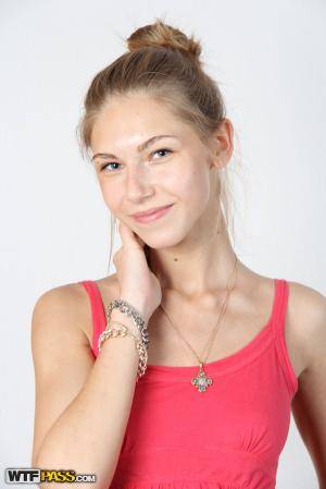 Original 1067 px/ 1600 px