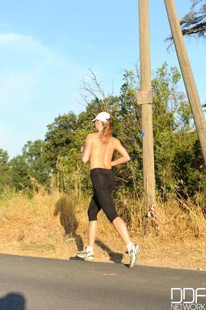 Original 1331 px/ 2000 px