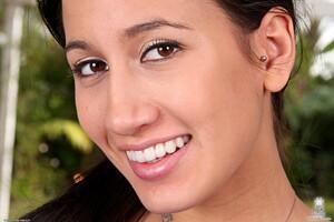 Original 1600 px/ 1068 px