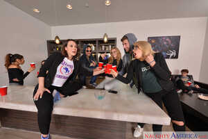 Original 2500 px/ 1667 px