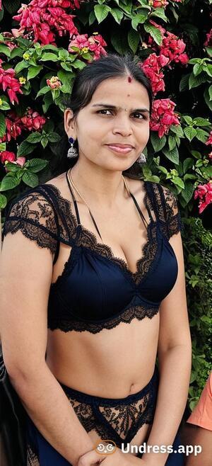 Original 584 px/ 1280 px