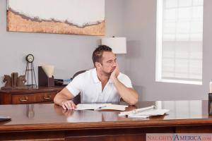 Original 2500 px/ 1667 px