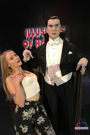 Original 2000 px/ 3000 px